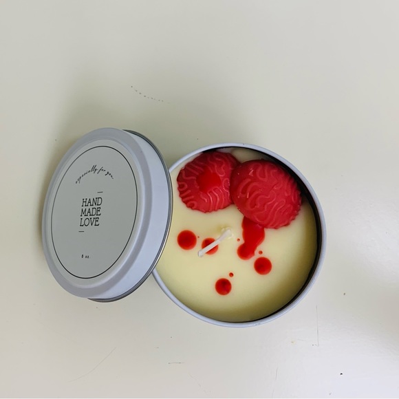 Holloween Zombie candle - Picture 2 of 3